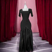 Load image into Gallery viewer, Noire