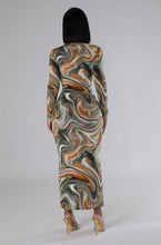 Load image into Gallery viewer, Twirl